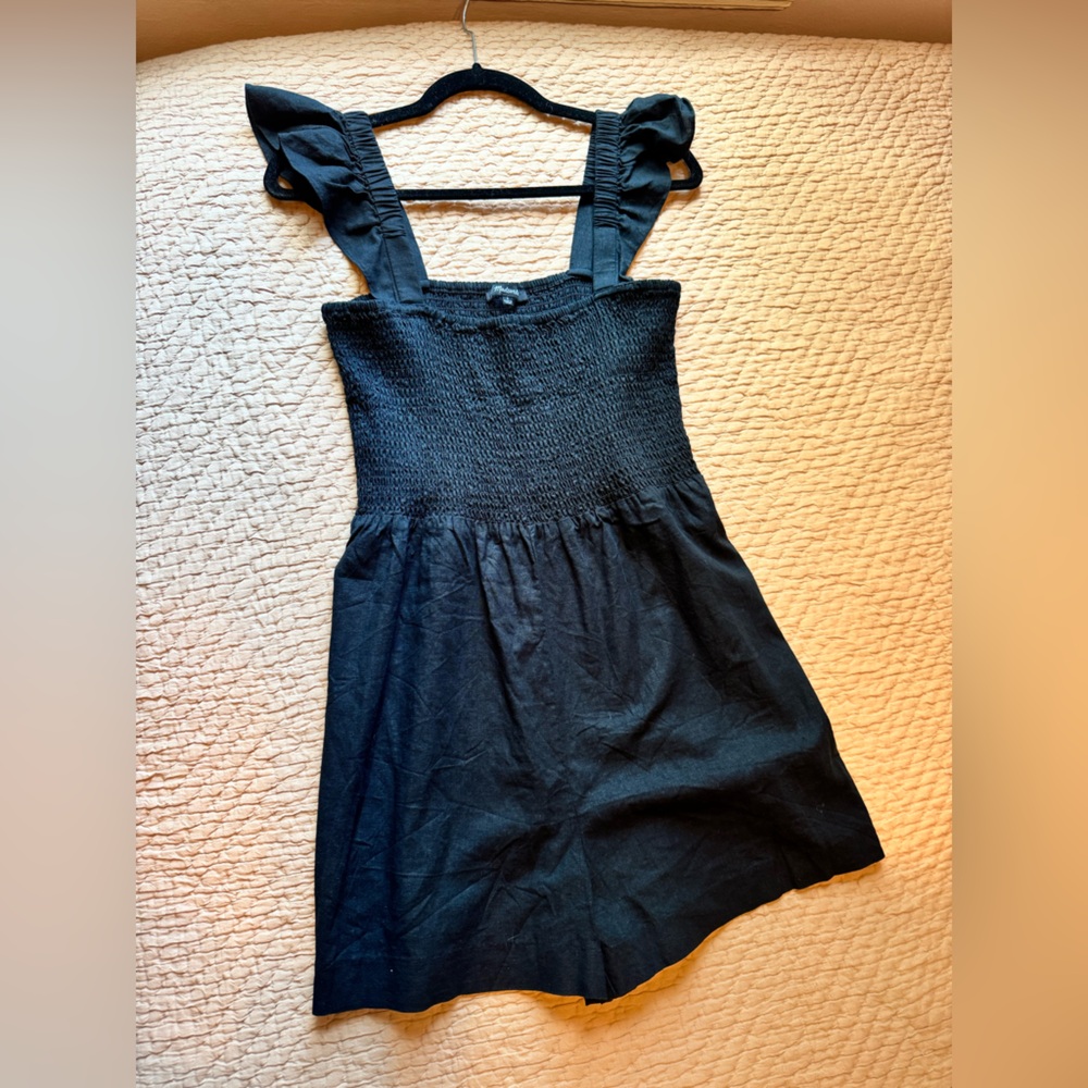 Madewell Linen-Blend Black Lucie Smocked Romper, Sz 6, Like New Condition!